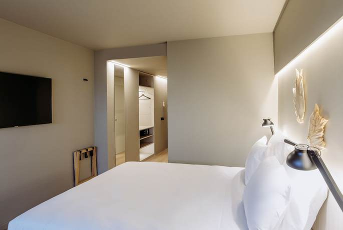 Imagen de la habitación del Hotel Mercure Fátima. Foto 6