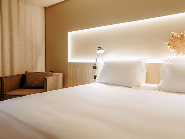 Imagen de la habitación del Hotel Mercure Fátima. Foto 16