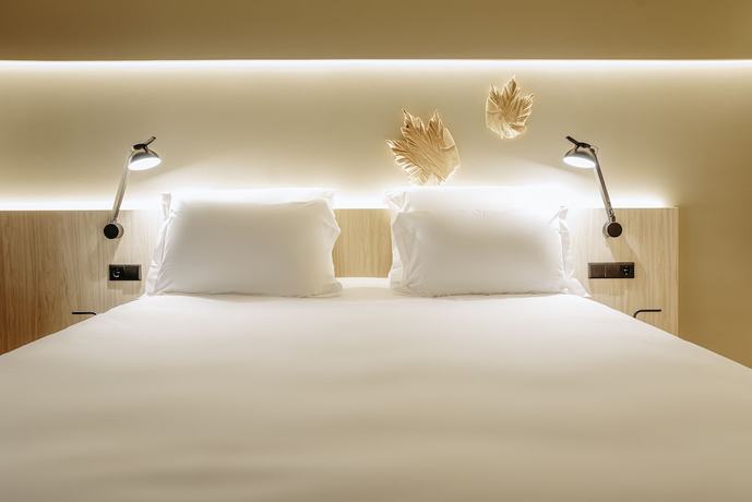 Imagen de la habitación del Hotel Mercure Fátima. Foto 19