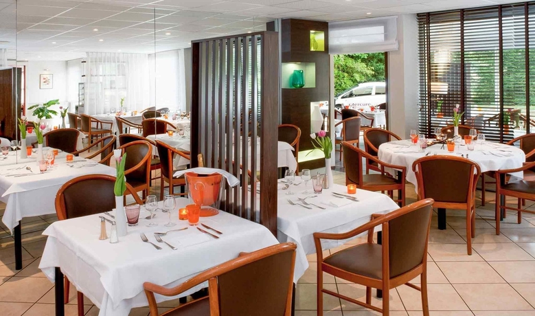 Imagen del bar/restaurante del Hotel Mercure Forbach. Foto 6