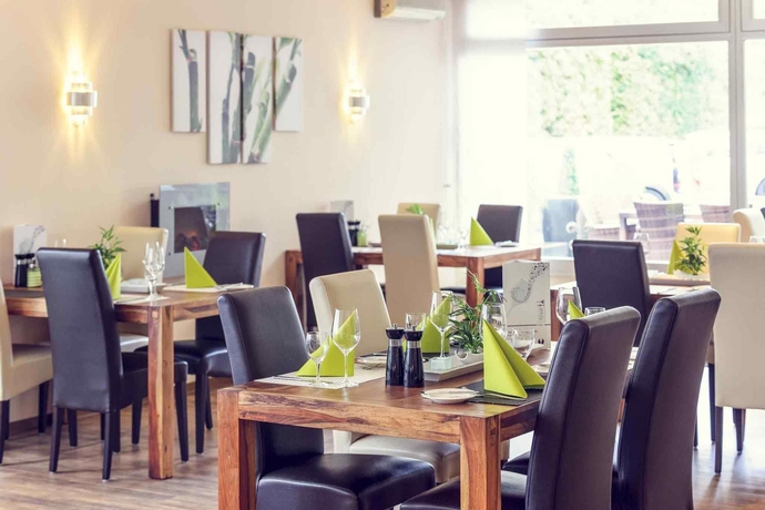 Imagen del bar/restaurante del Hotel Mercure Frankfurt Airport Dreieich. Foto 2