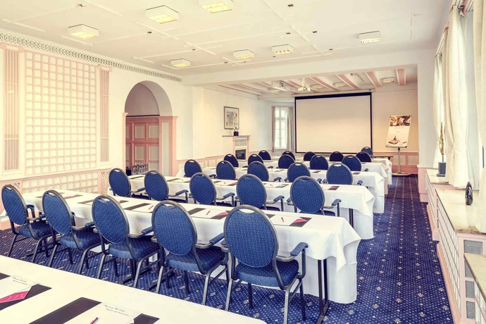 Imagen de los interiores del Hotel Mercure Frankfurt Airport Dreieich. Foto 12