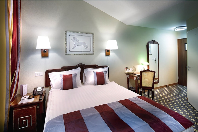 Imagen de la habitación del Hotel Mercure Fribourg Centre Remparts. Foto 4