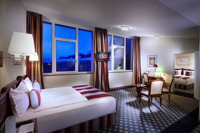 Imagen de la habitación del Hotel Mercure Fribourg Centre Remparts. Foto 5