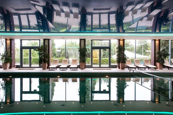 Imagen de la piscina del Hotel Mercure Gdansk Posejdon. Foto 18