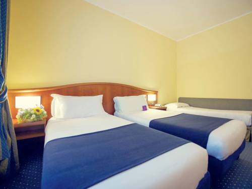 Imagen de la habitación del Hotel Mercure Genova San Biagio. Foto 13