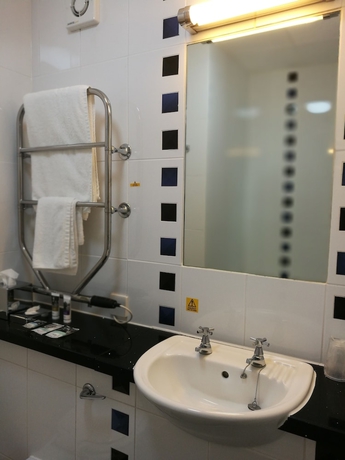 Imagen de la habitación del Hotel Mercure George Reading. Foto 7
