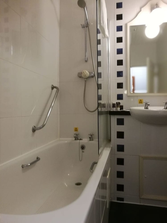 Imagen de la habitación del Hotel Mercure George Reading. Foto 16