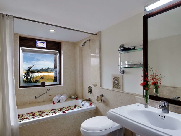 Imagen de la habitación del Hotel Mercure Goa Devaaya Resort. Foto 16