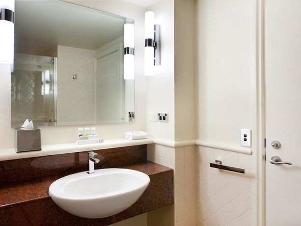 Imagen de la habitación del Hotel Mercure Gold Coast Resort. Foto 14