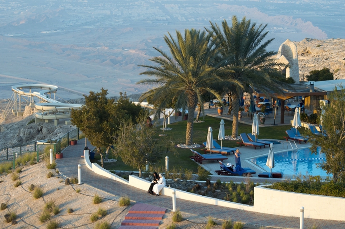 Imagen de la piscina del Hotel Mercure Grand Jebel Hafeet Al Ain. Foto 16