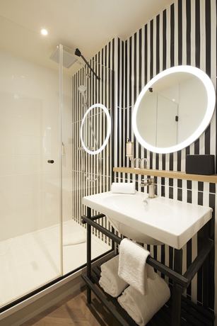 Imagen de la habitación del Hotel Mercure Grand Metz Centre Cathédrale. Foto 17