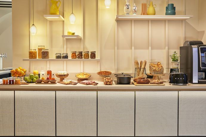 Imagen del bar/restaurante del Hotel Mercure Grand Metz Centre Cathédrale. Foto 3