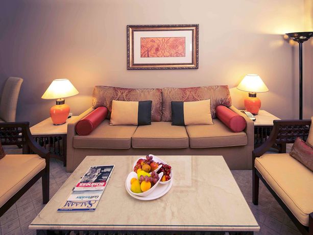 Imagen de la habitación del Hotel Mercure Grand Seef. Foto 2