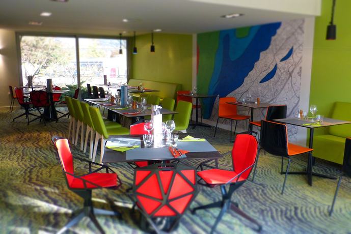 Imagen del bar/restaurante del Hotel Mercure Grenoble Meylan. Foto 4