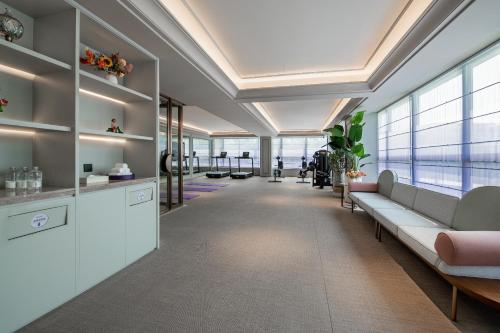 Imagen general del Hotel Mercure Guangzhou Baiyun International Airport. Foto 7