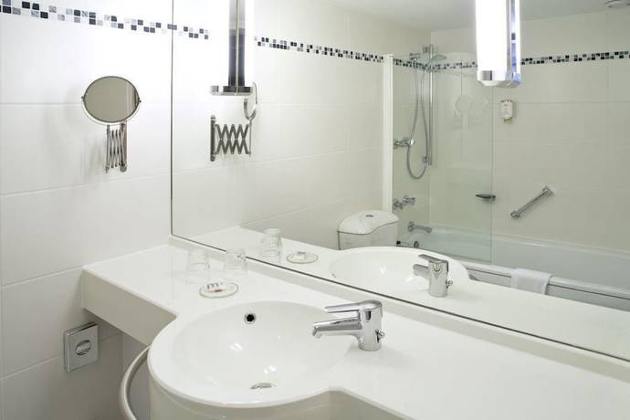 Imagen de la habitación del Hotel Mercure Hagen. Foto 9