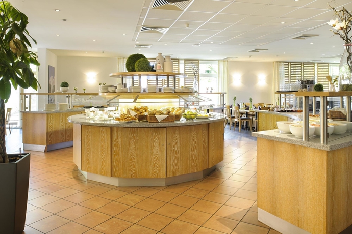 Imagen del bar/restaurante del Hotel Mercure Hannover Oldenburger Allee. Foto 4