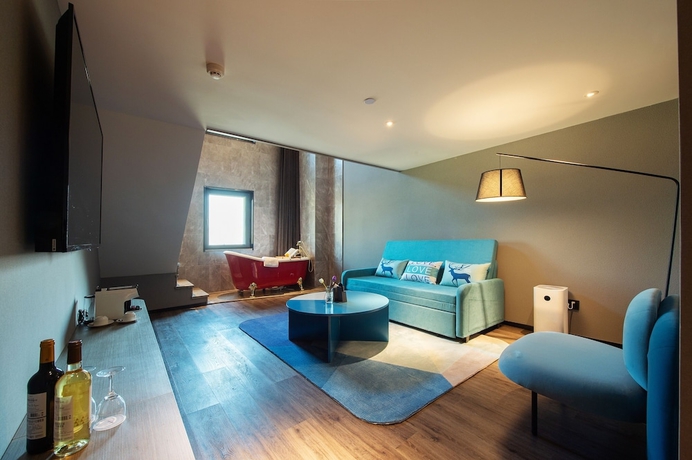 Imagen de la habitación del Hotel Mercure Harbin Central Street Sophia Church. Foto 12