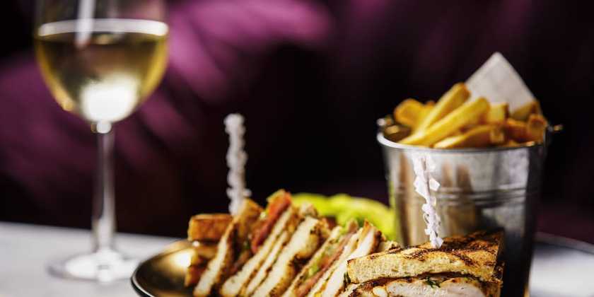 Imagen del bar/restaurante del Hotel Mercure Hida Takayama. Foto 7