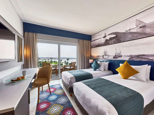 Imagen de la habitación del Hotel Mercure Ismailia Forsan Island, Ismailia. Foto 5