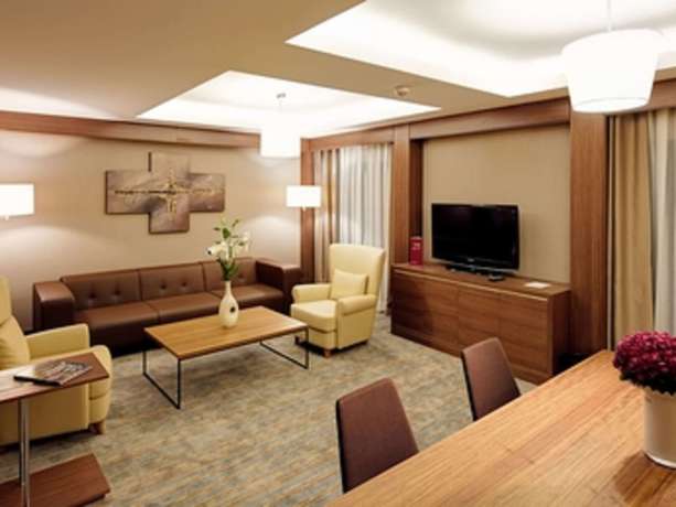 Imagen de la habitación del Hotel Mercure Istanbul Altunizade. Foto 2