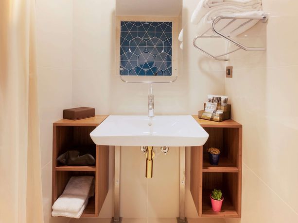 Imagen de la habitación del Hotel Mercure Istanbul Sirkeci. Foto 16