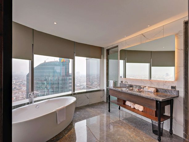 Imagen de la habitación del Hotel Mercure Jakarta Gatot Subroto. Foto 14