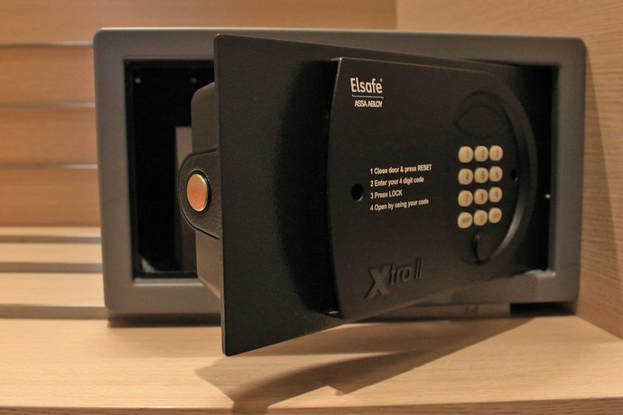 Imagen de la habitación del Hotel Mercure Jakarta Simatupang. Foto 16