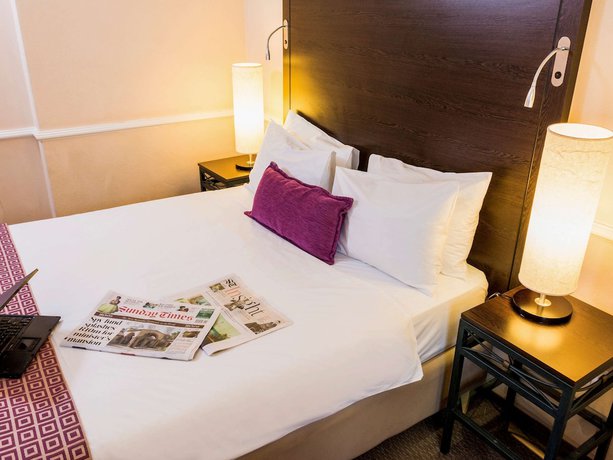 Imagen de la habitación del Hotel Mercure Johannesburg Randburg. Foto 7