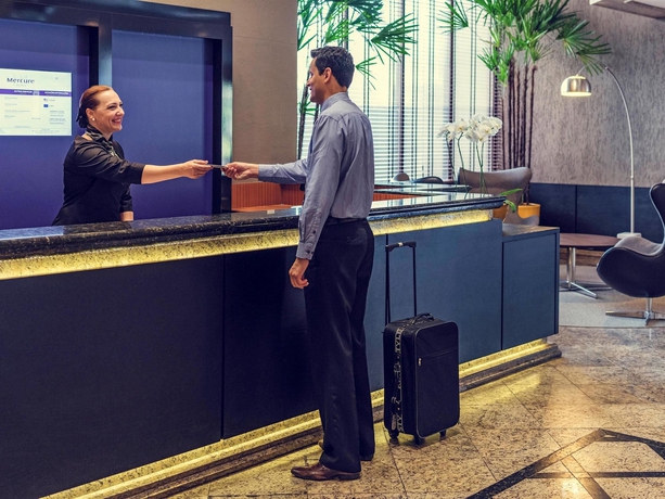 Imagen de los interiores del Hotel Mercure Joinville Prinz. Foto 15