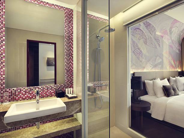 Imagen de la habitación del Hotel Mercure Karawang. Foto 6