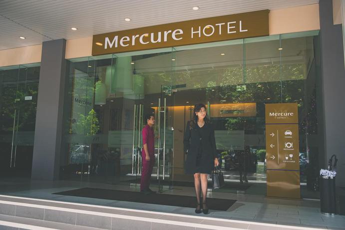 Imagen de los exteriores del Hotel Mercure Kota Kinabalu City Centre. Foto 13