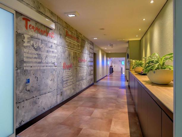 Imagen de los interiores del Hotel Mercure K&ouml;ln West. Foto 10