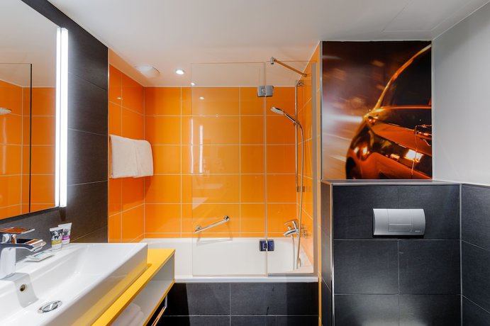 Imagen de la habitación del Hotel Mercure Köln West. Foto 19