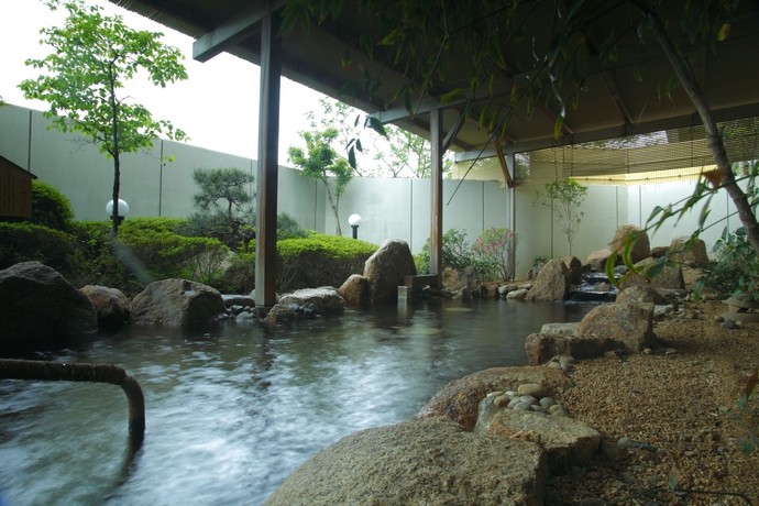 Imagen de la piscina del Hotel Mercure Kyoto Miyazu Resort and Spa. Foto 13