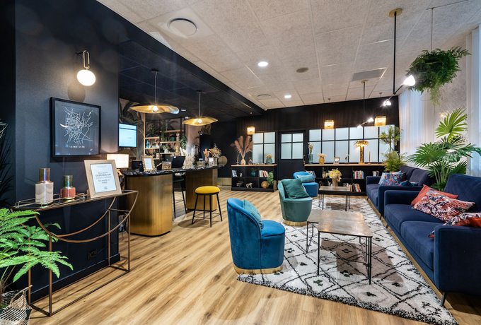 Imagen del bar/restaurante del Hotel Mercure La Roche Sur Yon Centre. Foto 2