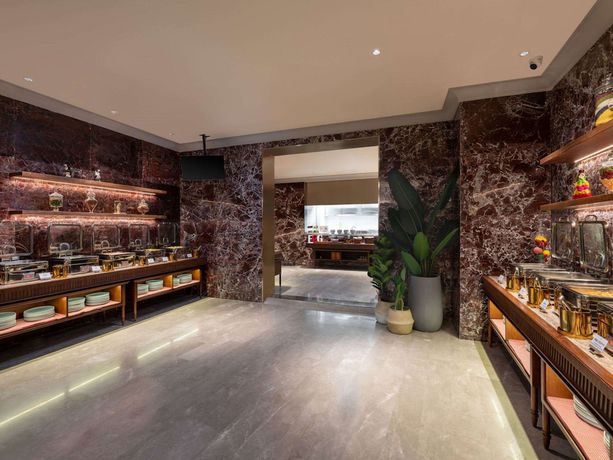 Imagen del bar/restaurante del Hotel Mercure Lanzhou Zhengning Road. Foto 3