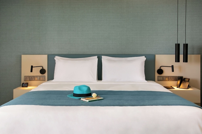 Imagen de la habitación del Hotel Mercure Larnaca Beach Resort. Foto 5