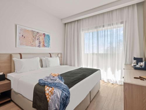 Imagen general del Hotel Mercure Larnaca City. Foto 1
