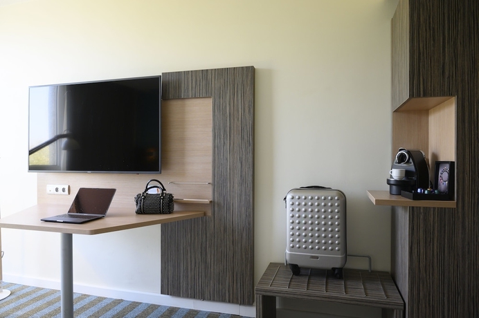 Imagen de la habitación del Hotel Mercure Lille Aeroport. Foto 12