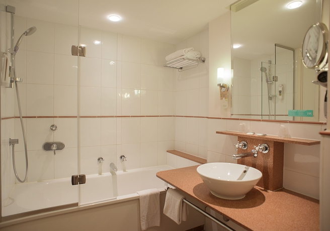 Imagen de la habitación del Hotel Mercure Lille Marcq En Baroeul. Foto 11