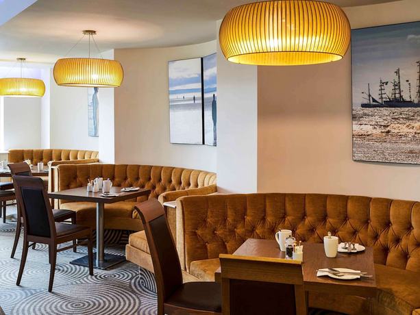 Imagen del bar/restaurante del Hotel Mercure Liverpool Atlantic Tower. Foto 5