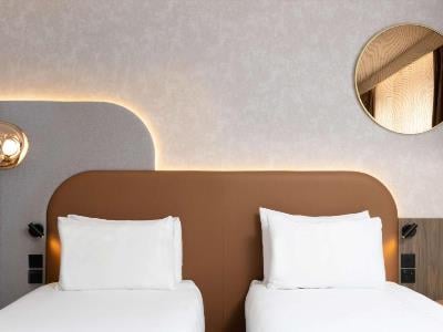 Imagen de la habitación del Hotel Mercure London Earls Court. Foto 6