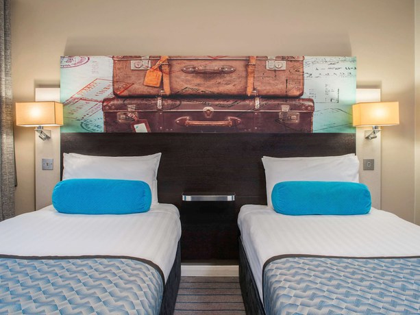 Imagen de la habitación del Hotel Mercure London Heathrow. Foto 12