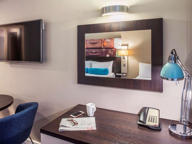 Imagen de la habitación del Hotel Mercure London Heathrow. Foto 14