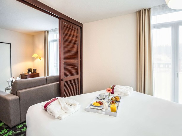 Imagen de la habitación del Hotel Mercure Lourdes Imperial. Foto 18