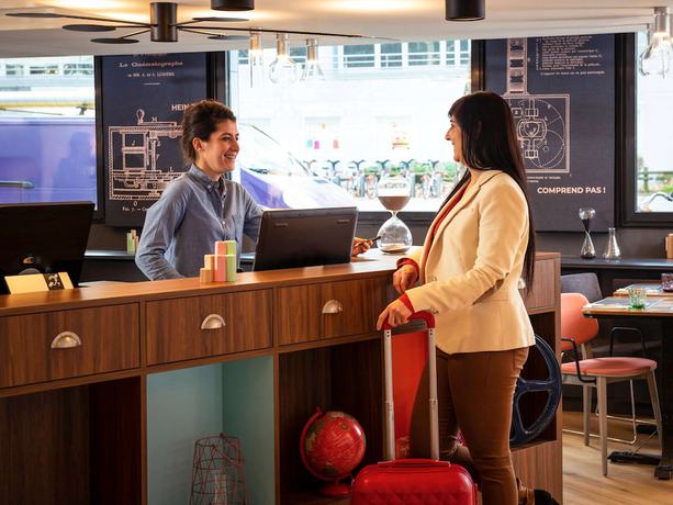 Imagen de los interiores del Hotel Mercure Lyon Centre Lumière. Foto 20