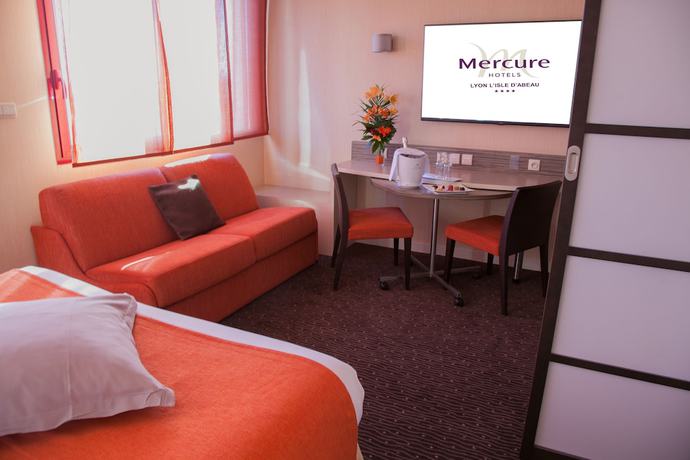 Imagen de la habitación del Hotel Mercure Lyon Est Villefontaine. Foto 3