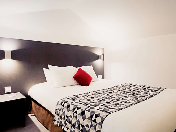 Imagen de la habitación del Hotel Mercure Lyon Est Villefontaine. Foto 9